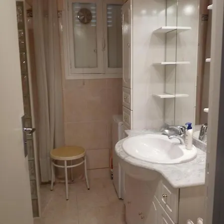 Appartamento Sleeps 6 Air Con Wifi
